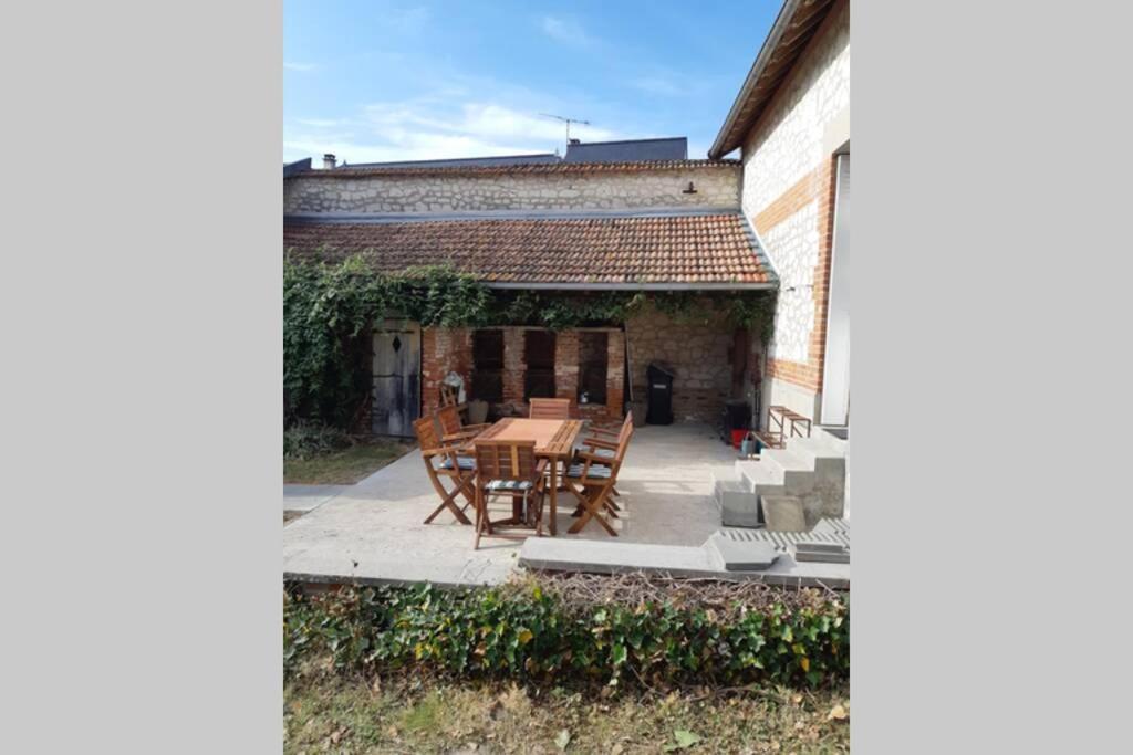 Gite, Maison A La Campagne Ardennes, Aisne,marne * Le Thour